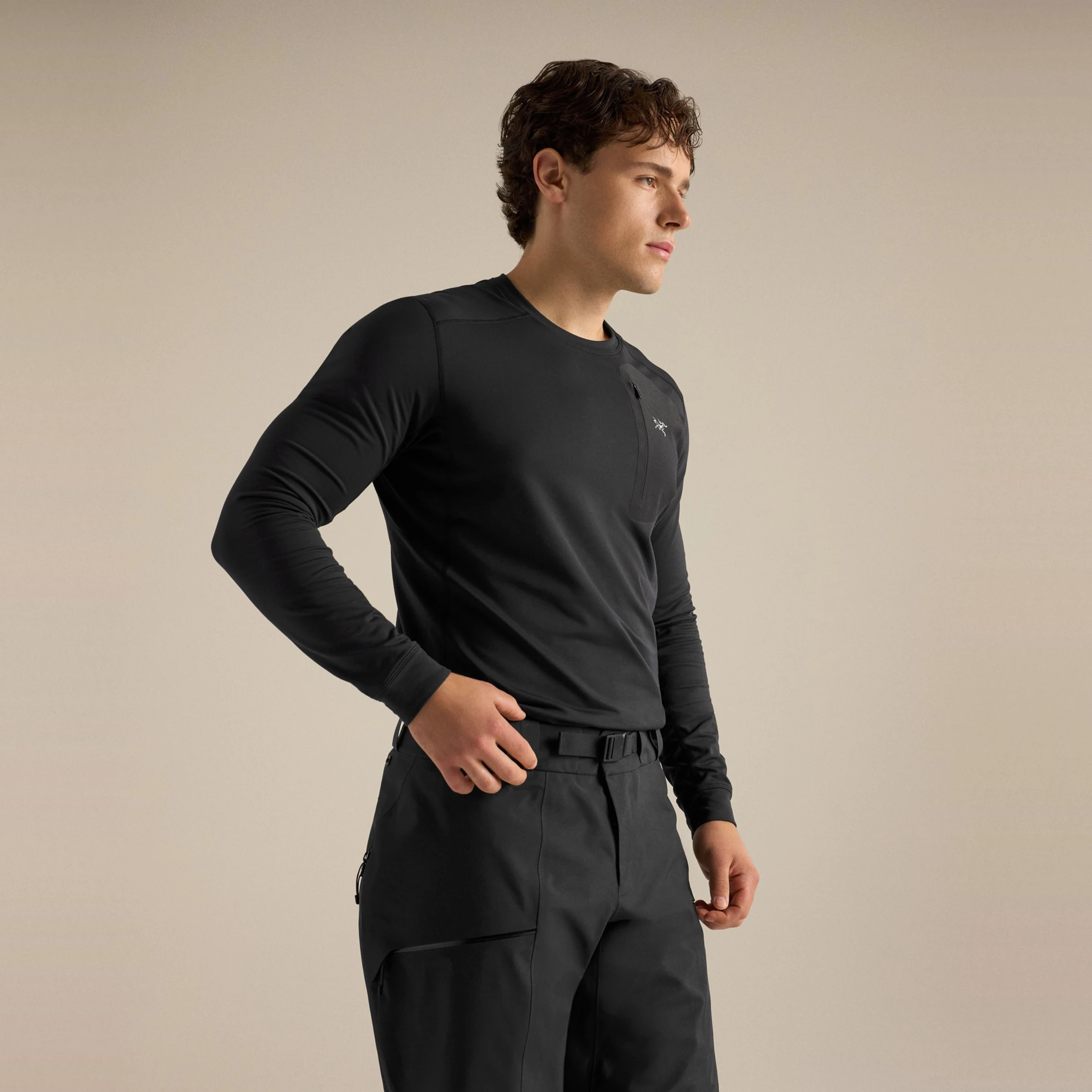 Arc’teryx Rho LT Crew Neck, photo 2 of 6