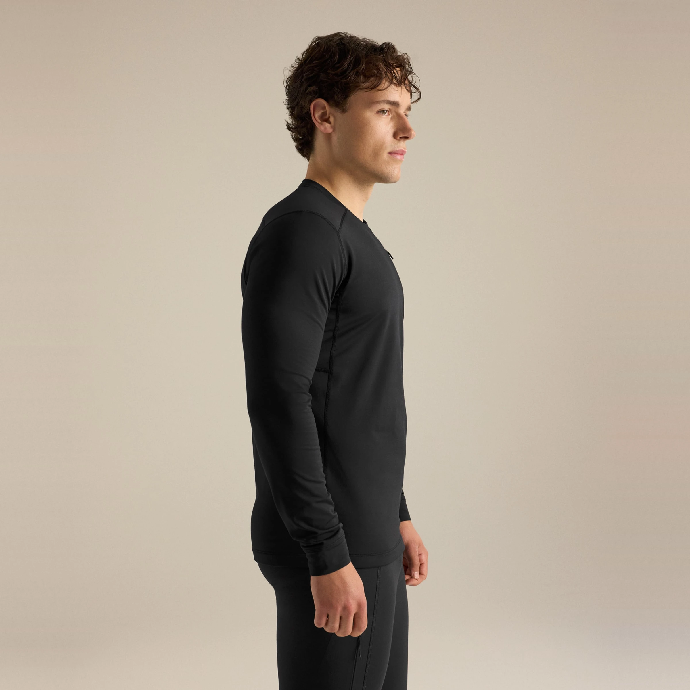 Arc’teryx Rho LT Crew Neck, photo 5 of 6